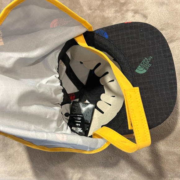 The North Face Sun Buster Hat NWT - Picture 2 of 7